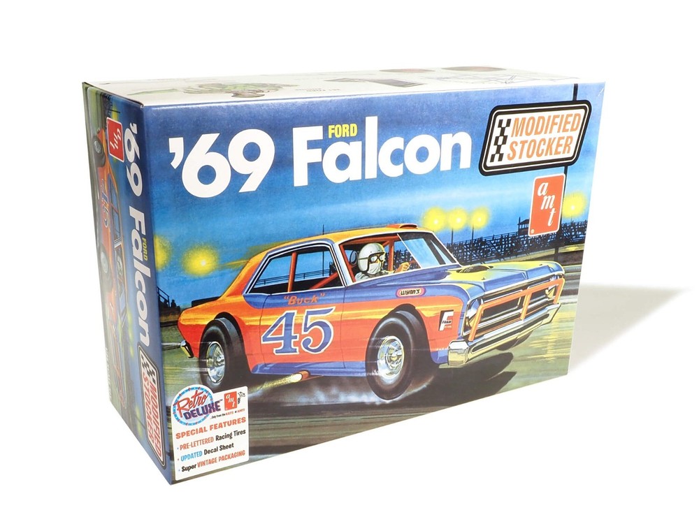 AMT 1/25 1969 Ford Falcon Modified Stocker Model Kit 351 Engine Goodyear Slic…