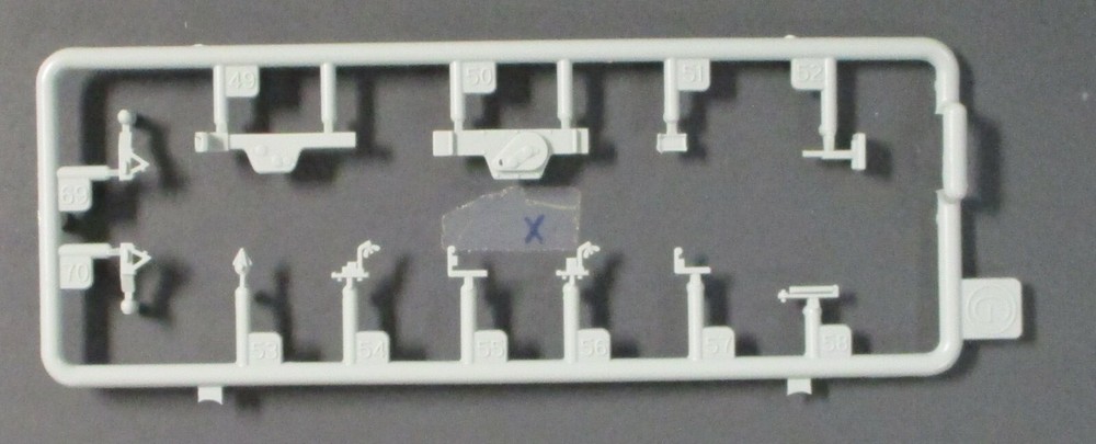 Dragon 1/35 Scale Pz.Kpfw.III Ausf.K Parts Tree G from Kit No. 6903