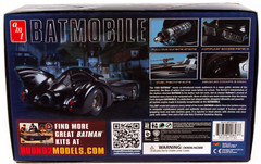 AMT “Batman” Batmobile – 1989 Movie W/ Backdrop 1:25 Plastic Model Car Kit 935
