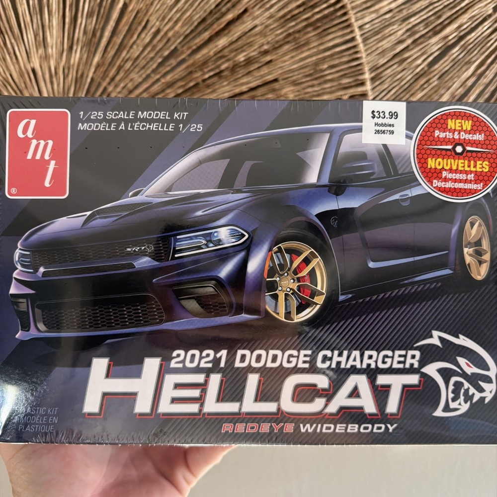 🚨2021🚨Dodge Charger🐈‍⬛Hellcat🐈‍⬛Redeye Wide body 1/25 Model Factory Sealed