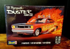 1970 Plymouth Duster Funny Car Model Kit # 14528 NOS