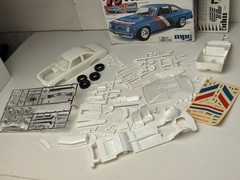 MPC #7603, 1976 Pontiac Ventura Model Kit with Box