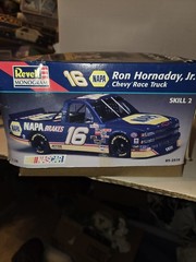 Revell Monogram #16 NAPA Ron Hornaday Jr. Chevy Race Truck model kit 1997