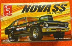 AMT Chevy Nova SS Pro Stocker 1:25 Plastic Model Kit w/ Decals AMT1142M/12