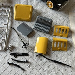 Vintage Hubley 1932 CHEVROLET COUPE METAL MODEL KIT # 4869-400 Parts