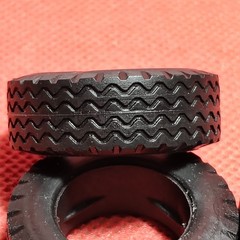 Dually Wheels & Tires 1979 GMC Wrecker 1:25 Scale Model Car Part Revell
