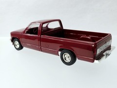1988 CHEVROLET SILVERADO C-1500 BRANDYWINE PROMO MODEL KIT IN BOX VERY NICE!!!