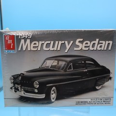 1991 AMT ERTL 1949 Mercury Sedan 1/25 Plastic Model Car Kit 6815, New Sealed!