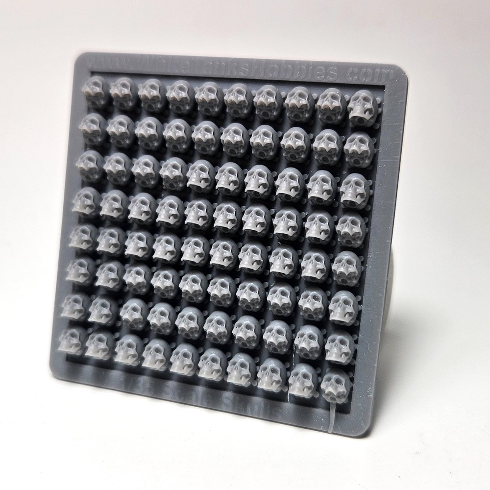 1/35 Scale Skulls Resin Parts for Armor, Aircraft, Car, Auto Models and Dioramas