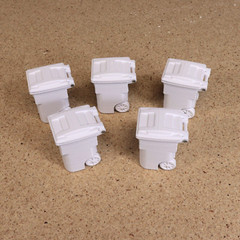 x5 Make It RC 1/24 Scale Trash Cans for RC/Model Car Garage, Shop, Diorama
