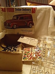 Vintage AMT ’40 FORD Sedan Delivery Stock or Street Rod Model Unbuilt Open Box