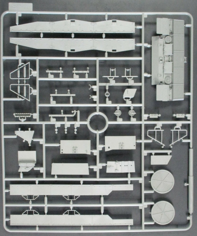 Border Models 1/35th Scale Leopard 2A5/2A6 – Parts Tree S from Kit No. BT-002