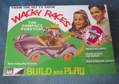 MPC Model Kit Wacky Races Compact Pussycat 1:25 Scale SNAP TOGETHER MPC934