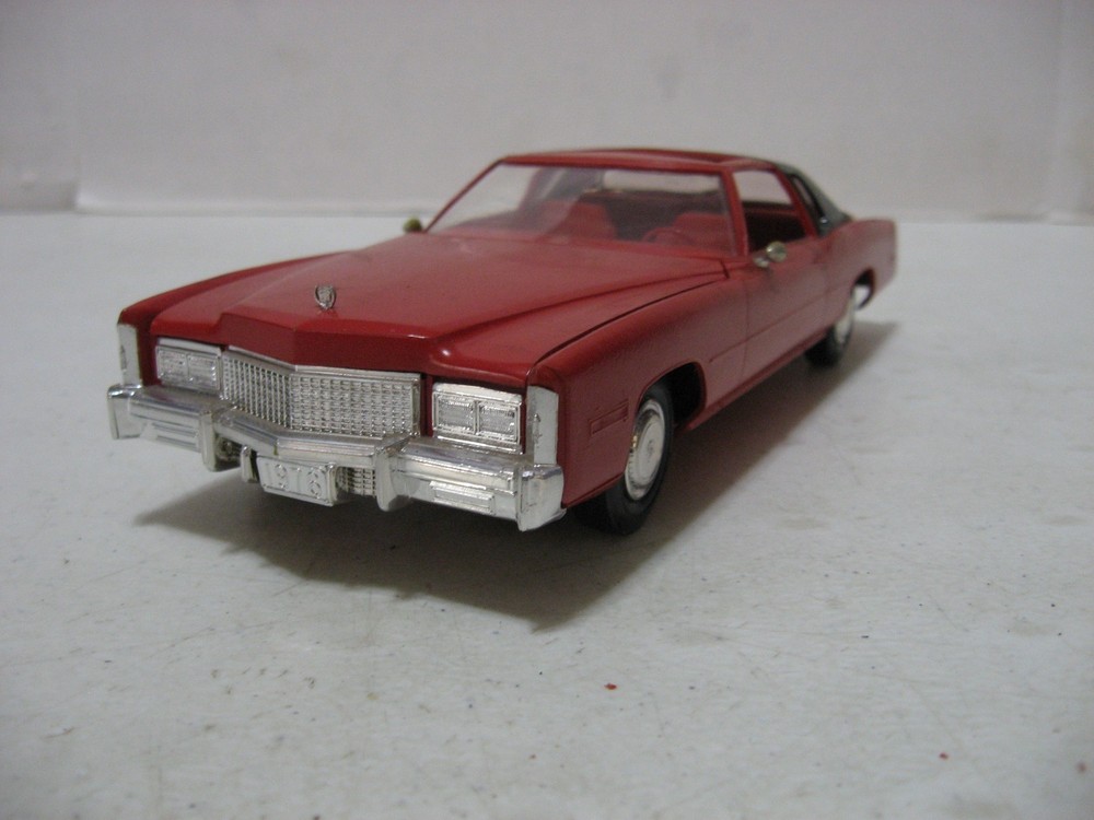 Jo-Han Red 1976 Cadillac Eldorado Rancher 1/25 Scale Built Model Kit #GC-3300