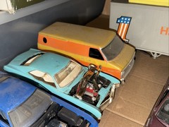 Lot Of 30 Vintage Junkyard Model Parts & Bodies Chevelle Vans Harley Trailer GTO
