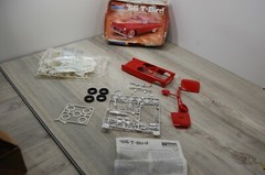 Monogram ’56 T-Bird Model Car Kit 1:24 Scale Pre-Owned Partially Assembled 1956