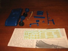 Hawk 1:32 Powered Bobcat Sports Vintage (1962) Roadster Kit No. 633-60