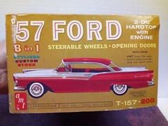 Vintage amt 1957 FORD 2DR. HARDTOP AMT 3in1 MODEL KIT EMPTY BOX 1/25 T-157-200