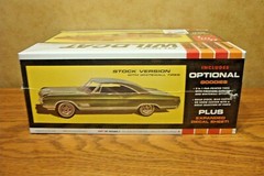 AMT 1966 BUICK WILDCAT HARDTOP 1/25 SCALE MODEL KIT (Stock, Custom or Show)