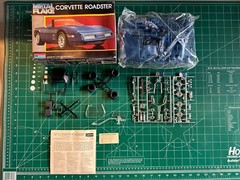 Monogram Metal Flake Corvette Roadster Model Kit  1:24 scale 