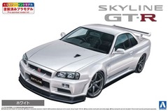 Aoshima 1/24 Nissan Bnr34 Skyline Gt-R V Spec II ’00 White (Pre-Painted)