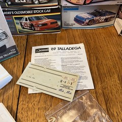 Monogram 2912 ’69 Ford Talladega 1/24 model kit DAMAGED