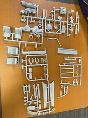 AMT 38279 1964 Mercury Marauder 1:25 Scale Model *MISSING THE BODY*