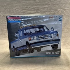 1991 Monogram Ford F-250 Pickup Truck 1:24 Model #2922 2922M0100