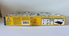 ITALERI Truck Shop Accessories Model Kit No. 764 1:24 Scale Almost Complete