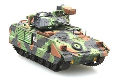 Easy Model 1/72 US M2A2 “Bradley” ODS Infantry Fighting Vehicle Plastic #35054