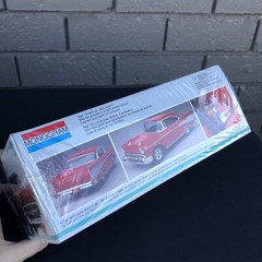 Monogram 57 Chevy Hardtop 1:24 Car Model Kit 2225 Sealed 1:24 Scale See Photos