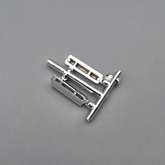 AMT 31838 1/25 57 Ford Fairlane Parts Kit Bash Chrome Thunderbird Valve Covers