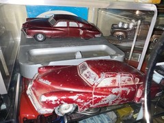 1948 Tucker Torpedo Promo 1/25 Maroon Budd’s Aero Casting – Missing Ashtray