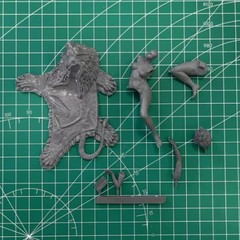 1/24 Scale 80mm Die-Cast Resin Figure Model Kit Beauty and The Lion Jewelry B…