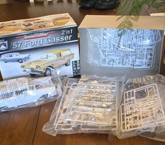Revell Special Edition ’57 Ford Gasser Hot Rod 1:25 Plastic Model Kit 85-4396