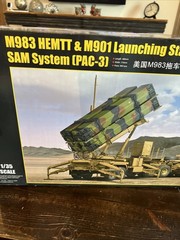 Trumpeter 1/35 M983 HEMTT & M901 Launching Station of MIM-104F PAC3 #01037