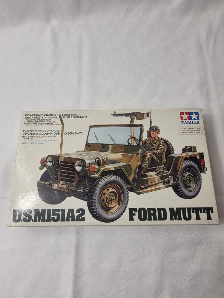Tamiya MRC U.S M151A2 Ford Mutt 1/4 Ton Truck Utility 1:35 Scale Model Kit 1/35
