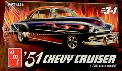 1951 CHEVROLET CRUISER 3-IN-1 KIT 1/25 SCALE BY AMT AMT1556
