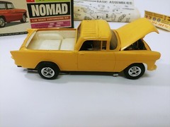Vintage AMT ’55 Chevy Nomad 1/25 Model Kit 2555 T 289-225 *Partially Assembled