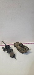 Built Painted 1/35 WWII German Army Sd.Kfz 251 Halftrack PaK 40 Anti-Tank Gun Lo