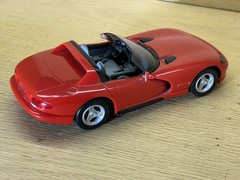 ERTL AMT 1993 Dodge Viper RT / 10 Model 1:25 Red