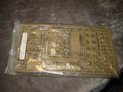 ESCI 8028B Bag Model Kit Sherman M4A1 Tank 1/72 Factory Sealed No Instructions