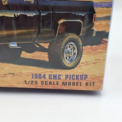 MPC 1984 Deserter GMC Pickup Truck Model Kit 1:25 Scale 4×4 MPC847 Sealed