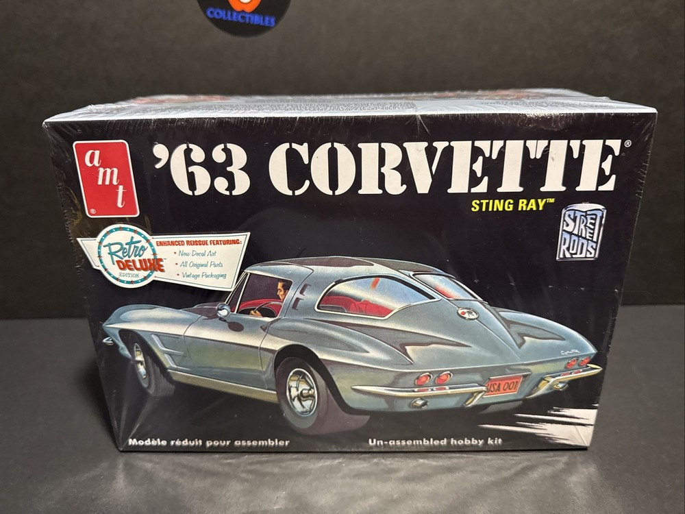 AMT 861 Chevrolet Corvette Split Window Sting Ray 454 1:25 Model 2n1 2015 Sealed