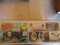 MPC 3308 PADDY WAGON Willys Panel Van Gasser Police Rod 1:25 WRAPPED 1979 ISSUE