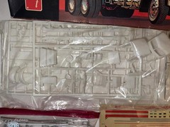 AMT TnT 1/43 Peterbilt 359 Conventional Truck Model #T700-New-Sealed Inside