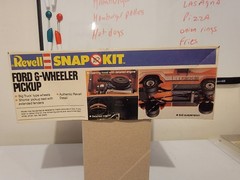 * Vintage* 1:25 Revell Super Snap Ford 6-Wheeler Pickup (Empty) Model Box Top