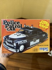 MPC-Police Patrol Car, 1/25 Scale Plastic Model Kit -New