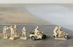 1/72 German Motorcycles BMW R75 WWII Italeri 6121 Plastic Model kit