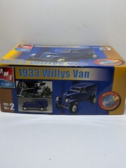 ✨VINTAGE✨ 1933 Willys Van – 1:25 Scale Model Kit – AMT/ERTL Item #31566